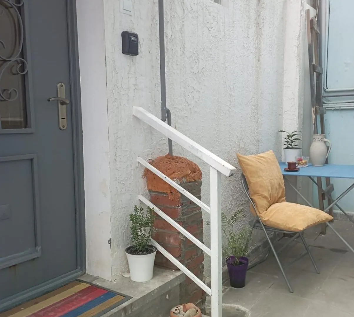 Old Town Apartment ティビリシ
